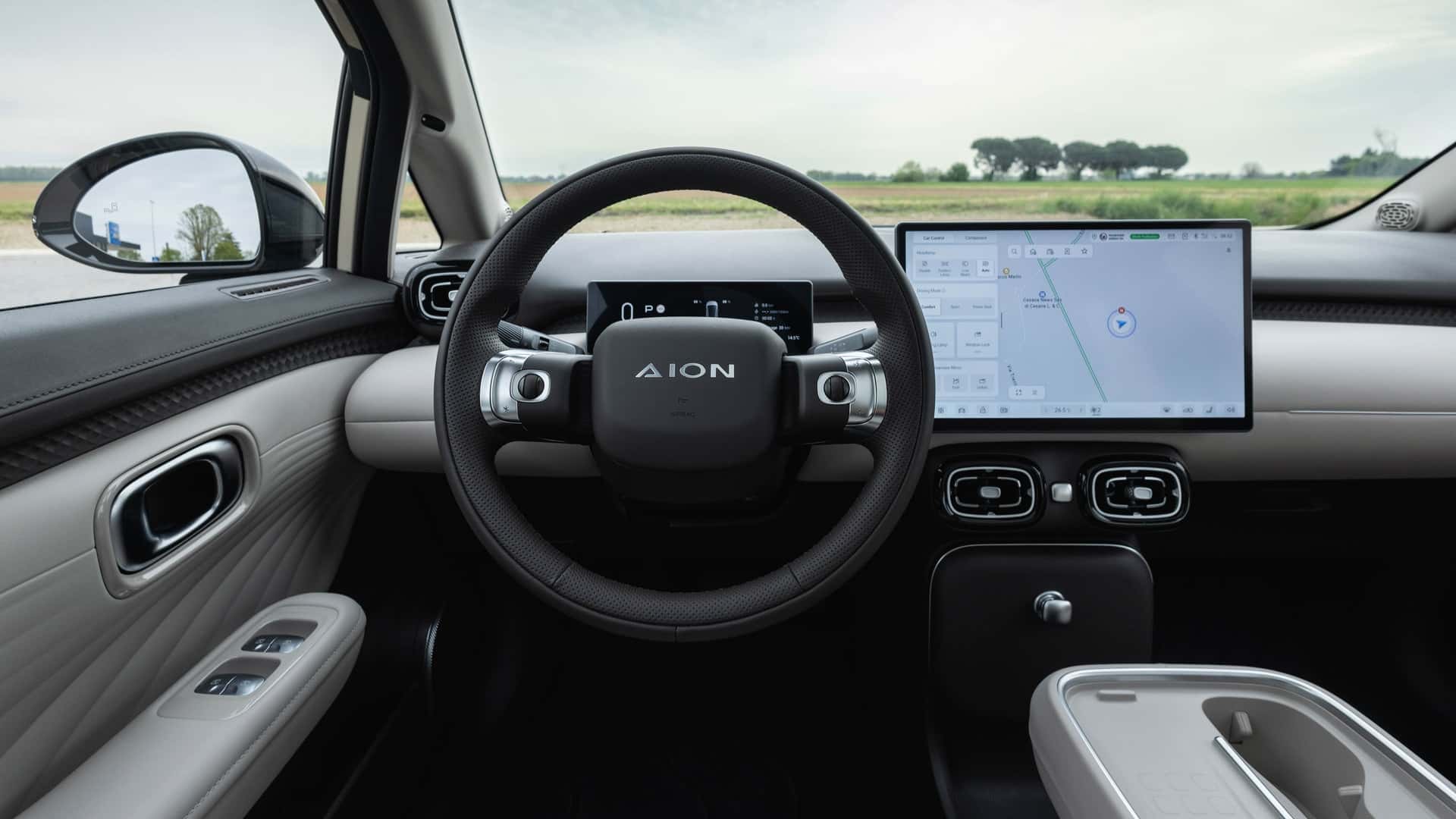 Aion UT chega ao Brasil com 204 cv e mira o Dolphin — apresentação