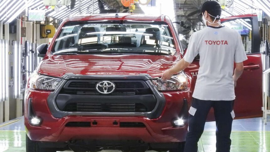 Hilux ganha produção extra na Argentina — foto de divulgação