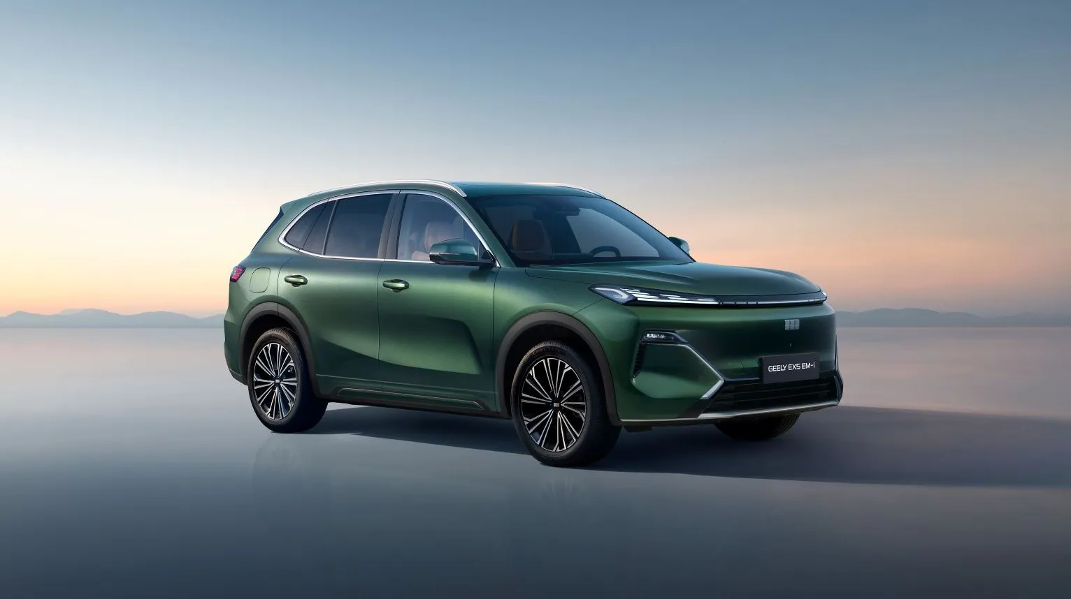 SUV híbrido, rival de GWM Haval H6 e BYD Song Plus, já está no Brasil — foto de divulgação