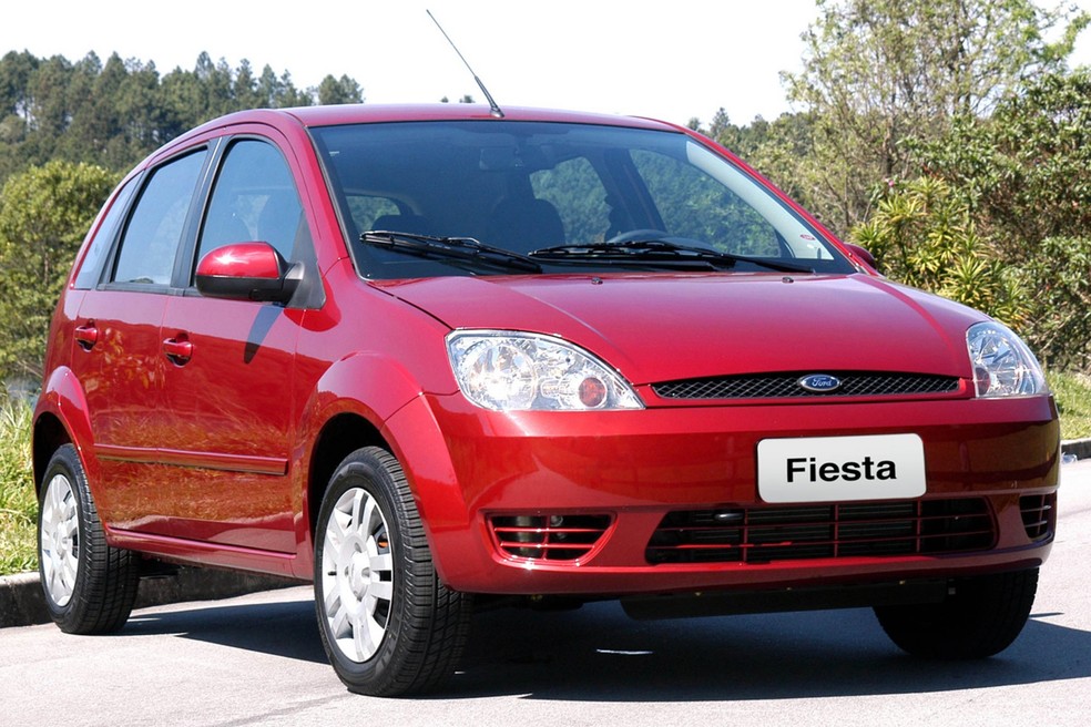 O Ford Fiesta é equipado com motor 1.0 Rocam que entrega até 73 cv de potência e 9,3 kgfm de torque. — Foto: Divulgação/Ford