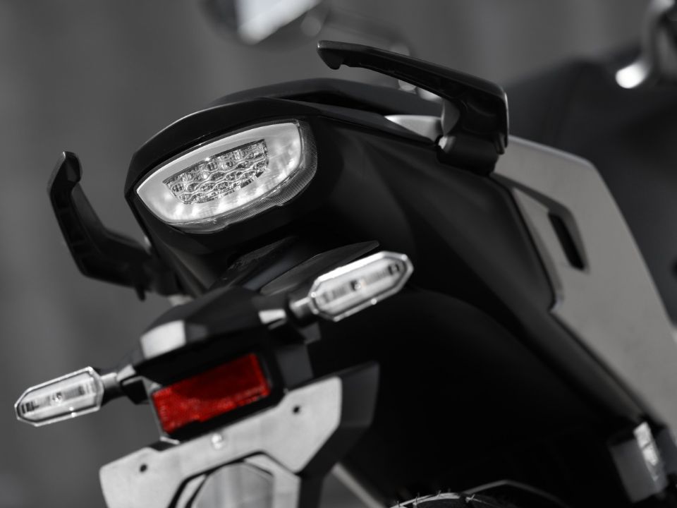 Honda CB 300F Twister 2026: O preço real assusta?