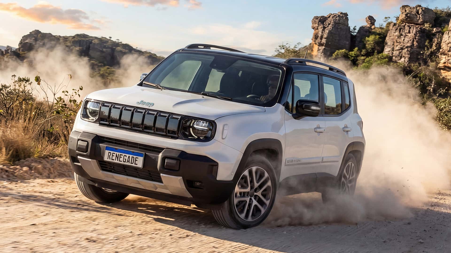 Jeep Renegade 1.3 T270 MHEV Sahara 2027