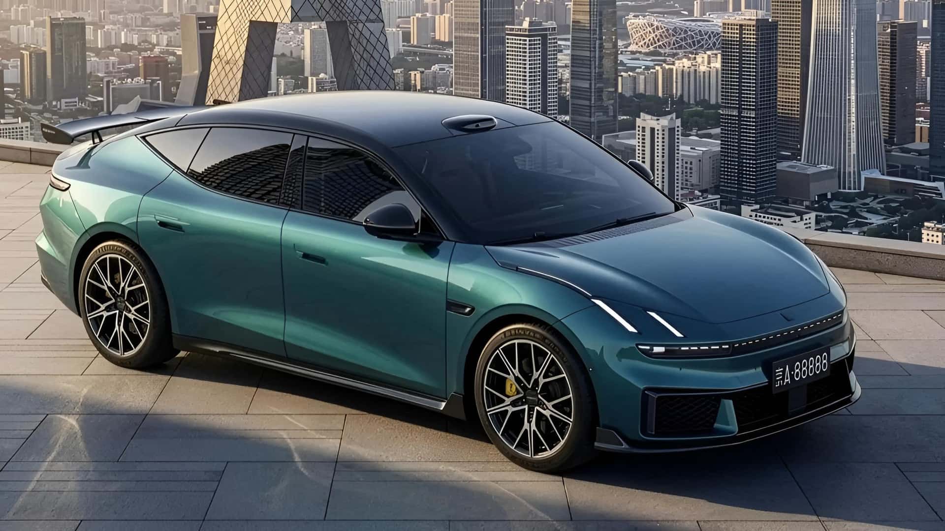 Lynk & Co 10+