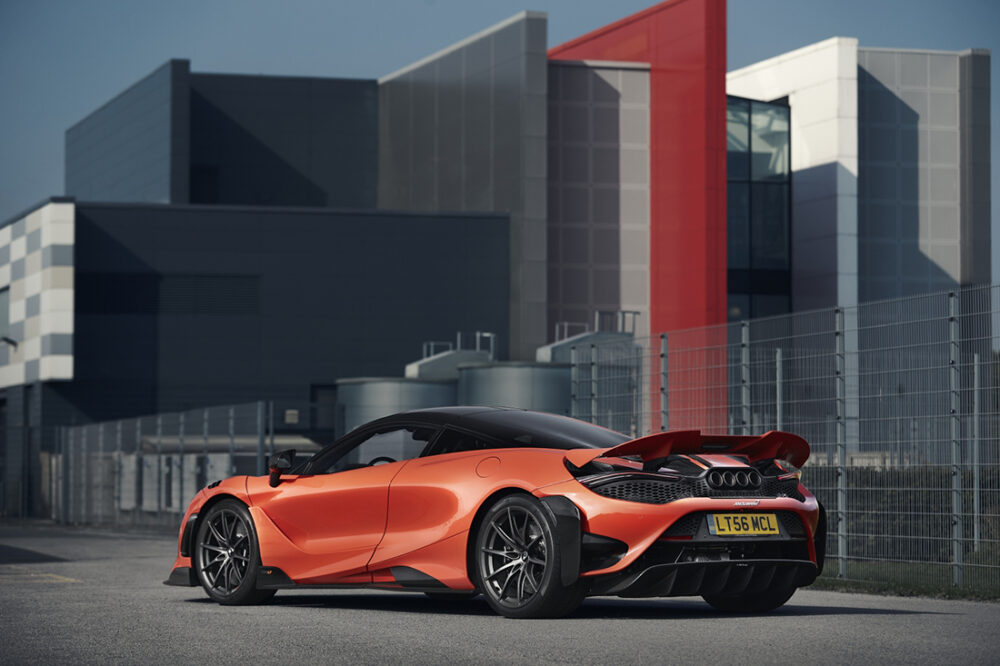 Mclaren 765LT Spider 4.0 Bi-Turbo V8 — Ilustração