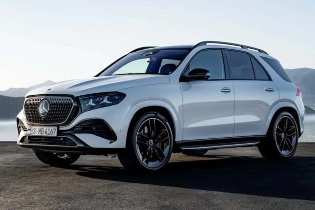 Apenas um dia após lançar versão no Brasil, Mercedes-Benz mostra novo GLE 2027:  Mercedes-Benz GLE, New cars