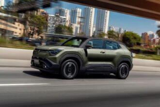 Suzuki eVitara 2026 — foto de divulgação