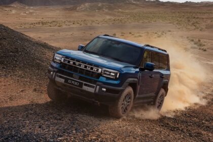 Jetour G700 jipão PHEV oficial em vista frontal — primeiro modelo da submarca GAIA