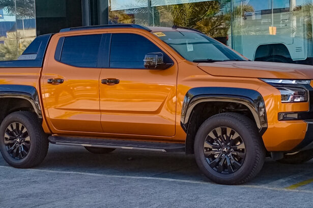 Mitsubishi Triton Tarmac 2027 vista frontal