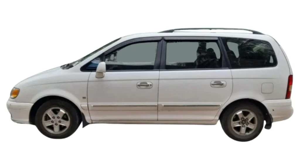 Hyundai Trajet GLS 2.7 V6 24v 179cv Aut. — Ilustração