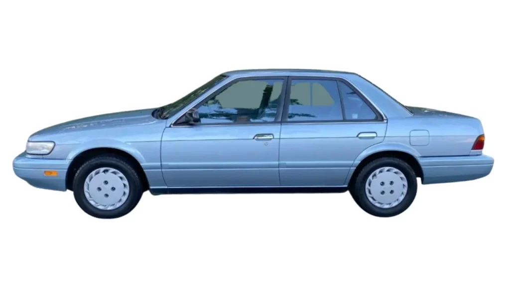 Nissan Stanza XE 2.4 12V — Ilustração