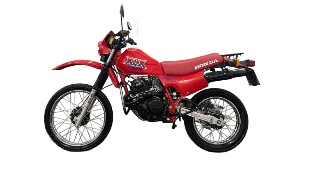 HONDA XLX 350 R — Ilustração