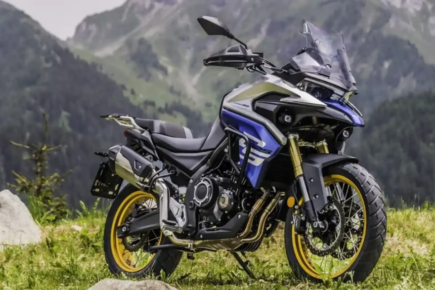 estande da VOGE no Festival Interlagos 2026, com as motos DS900X, DS525X, SR3 e SR4 Max expostas em ambiente de evento