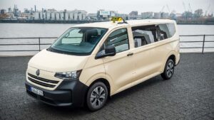 Kombi lotação? VW Transporter ganha versão táxi de fábrica: Geral