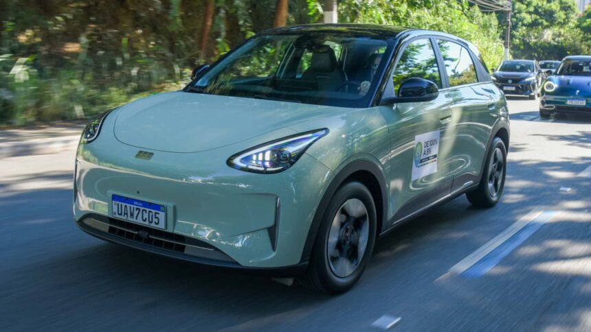 Geely EX2 supera 3.600 vendas e entra no top 10 do varejo no Brasil: Mercado