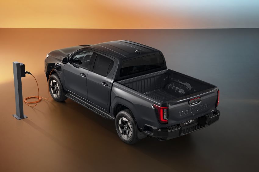 Hilux elétrica estreia com foco corporativo no Reino Unido Aspectos externos da Hilux BEV