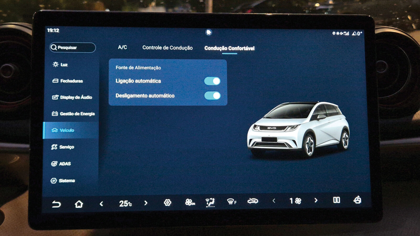 Atualização do BYD Dolphin resolve o maior defeito?