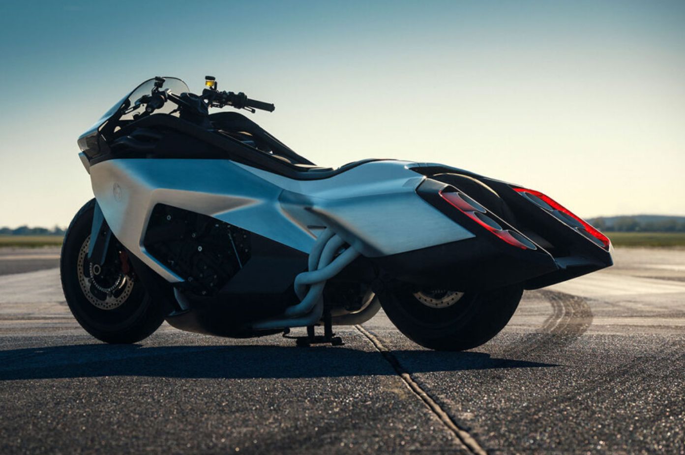 BMW Vision K18 usa 1.800 cc, mas não será vendida BMW Vision K18 usa 1.800 cc, mas não será vendida