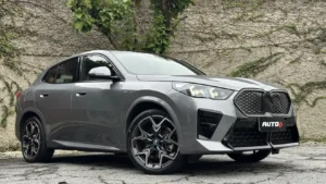 BMW iX2 SUV-cupê elétrico