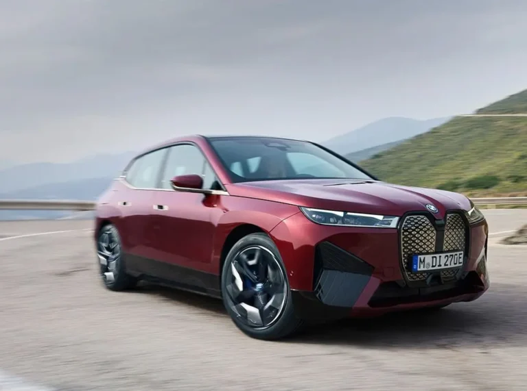 BMW iX xDrive50 M Sport