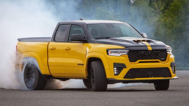 Ram 1500 Rumble Bee 2027 ganha três versões de performance