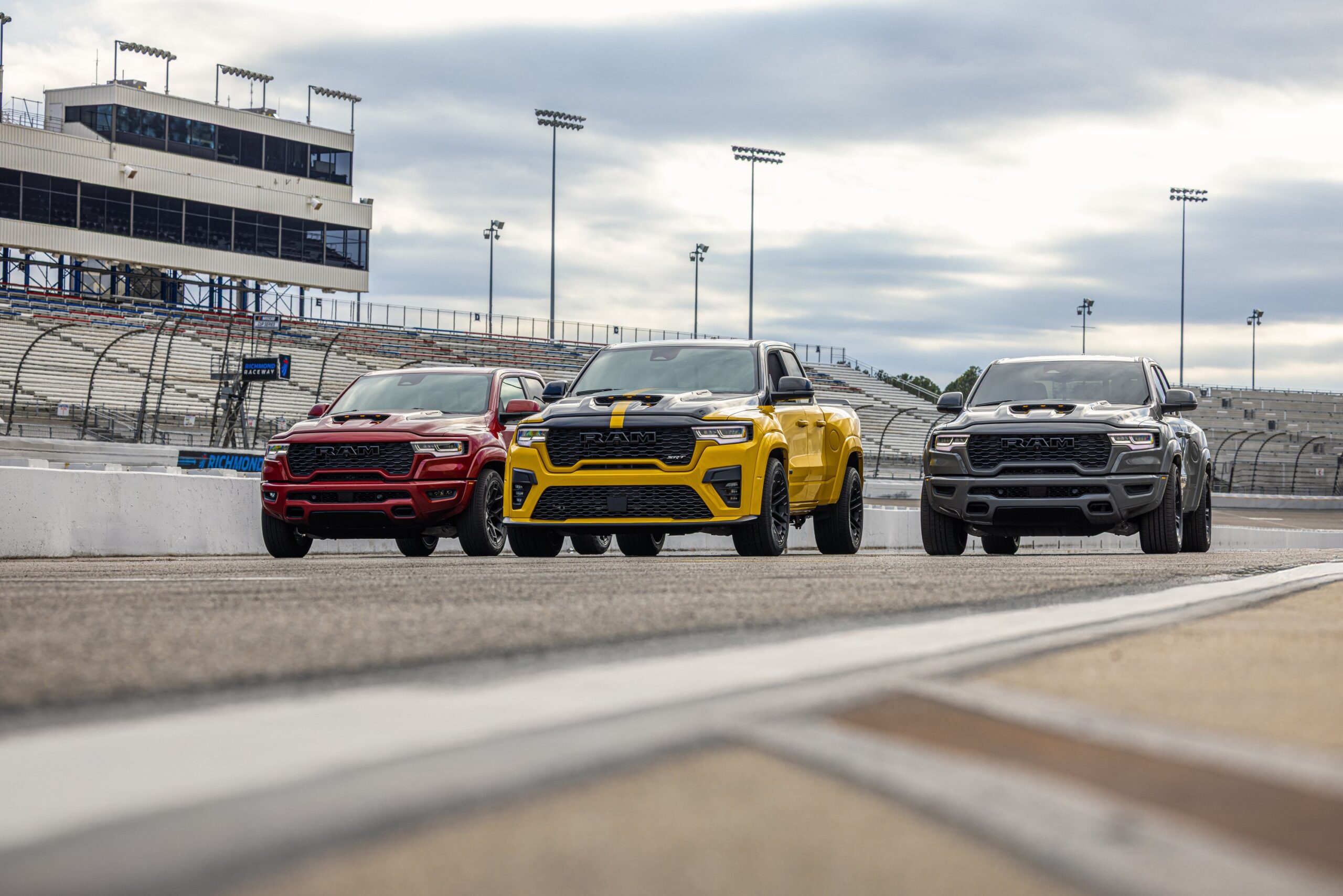 Ram 1500 Rumble Bee 2027 ganha três versões de performance Ram Rumble Bee