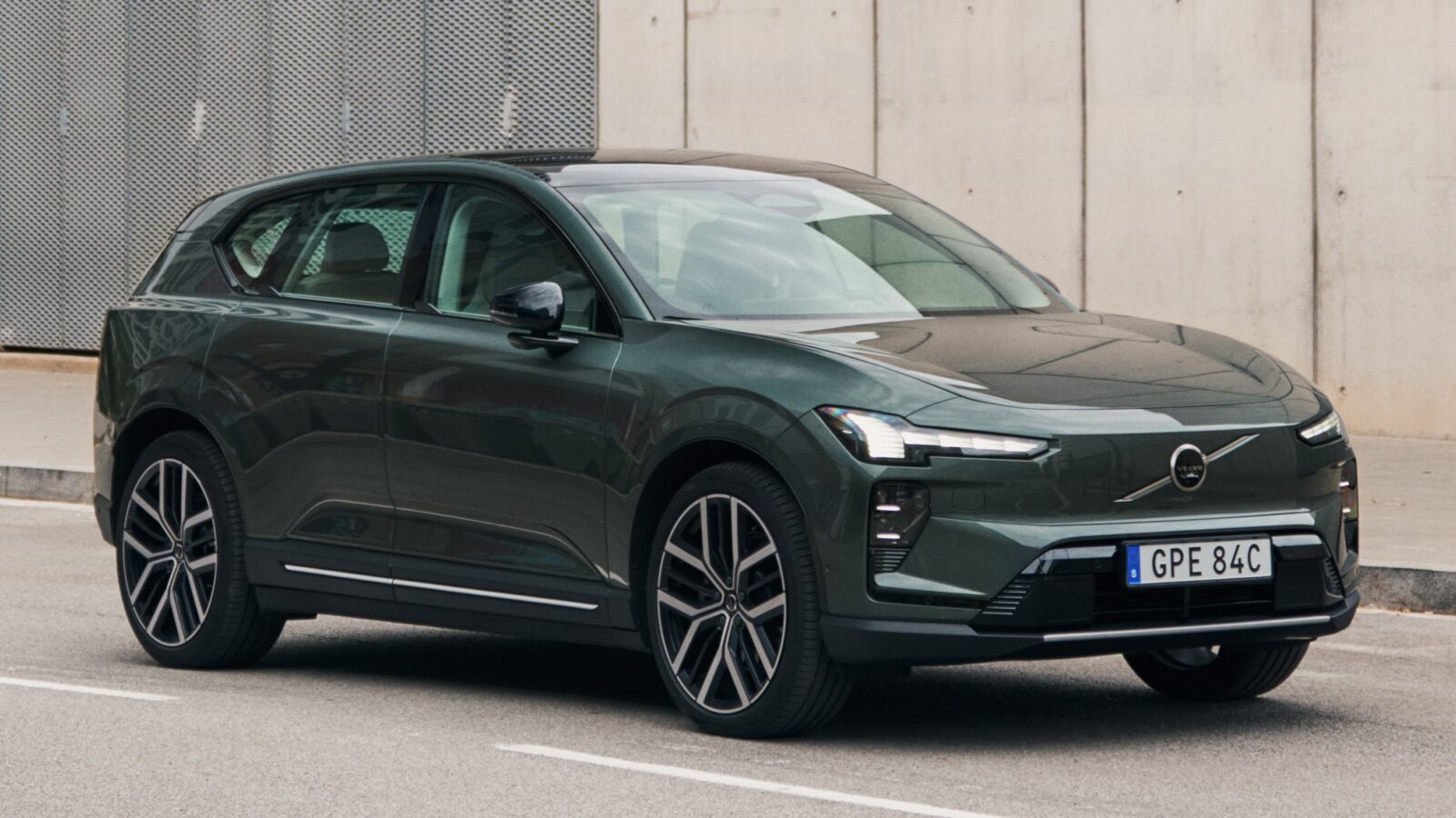 Volvo EX60 com Gemini não livra multa pelo CTB