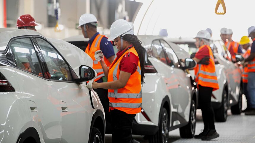 BYD prepara 3º turno em Camaçari e acelera produção nacional no Brasil: Indústria
