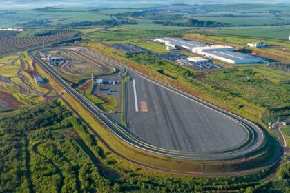Centro de Testes Veiculares Mercedes-Benz e Bosch
