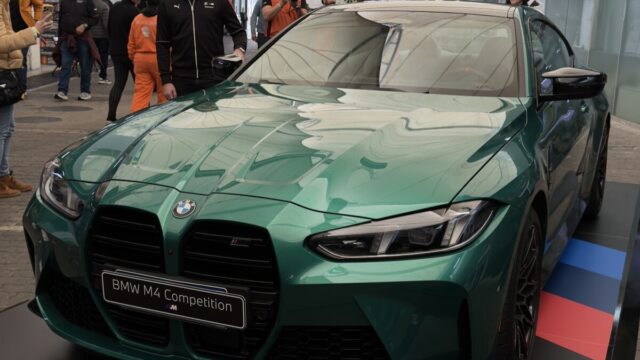 BMW M4 no Brasil: Cupê de 510 cv revela preço