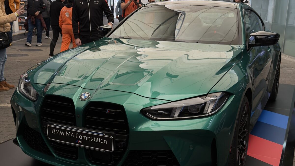 BMW M4 no Brasil: Cupê de 510 cv revela preço