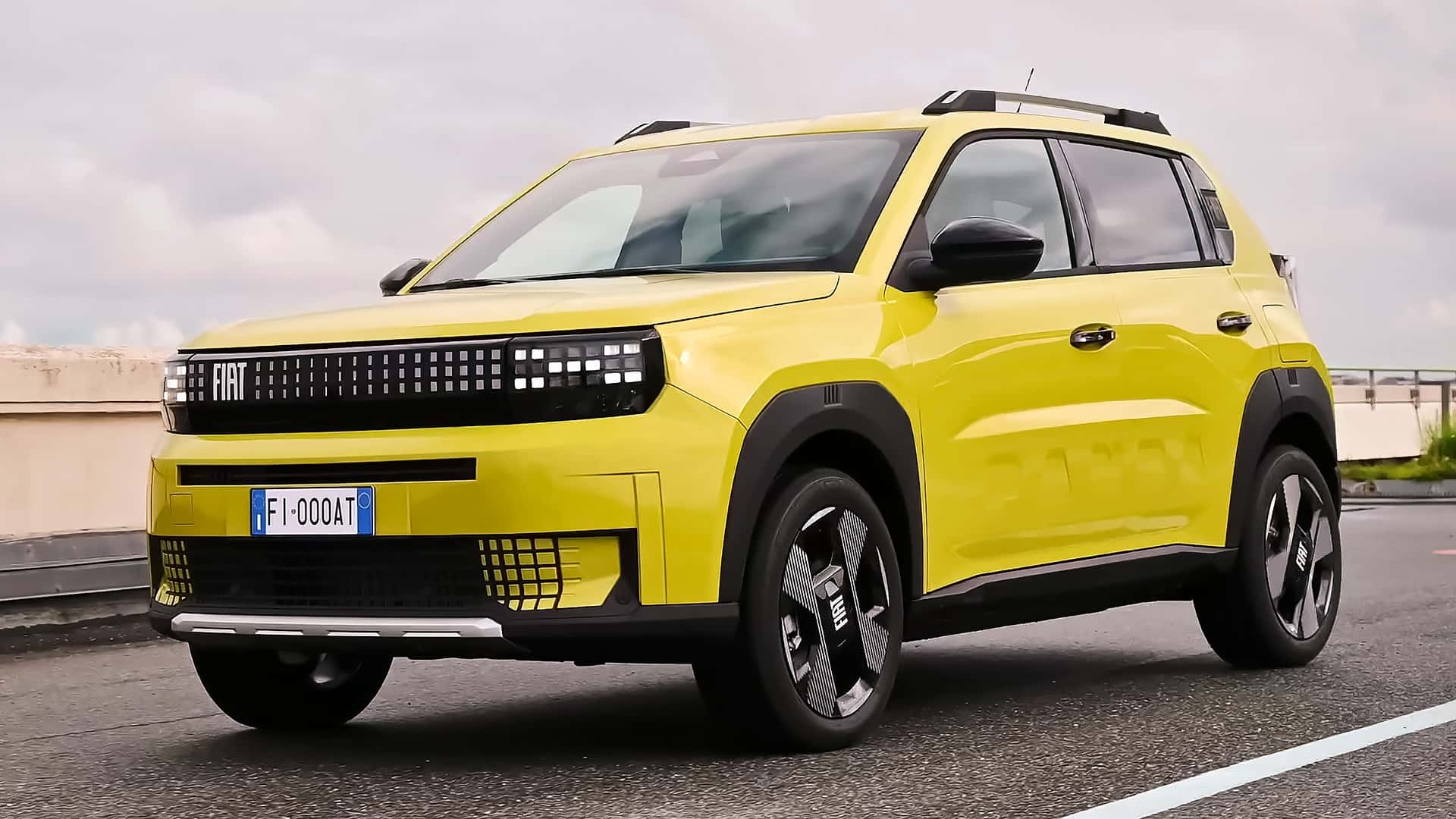 Fiat Grizzly cresce e pode ter até 7 lugares — vista completa