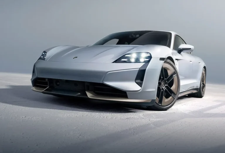 Porsche Taycan Turbo