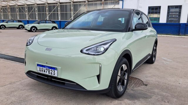 Geely EX2 para taxistas chega com preço de choque