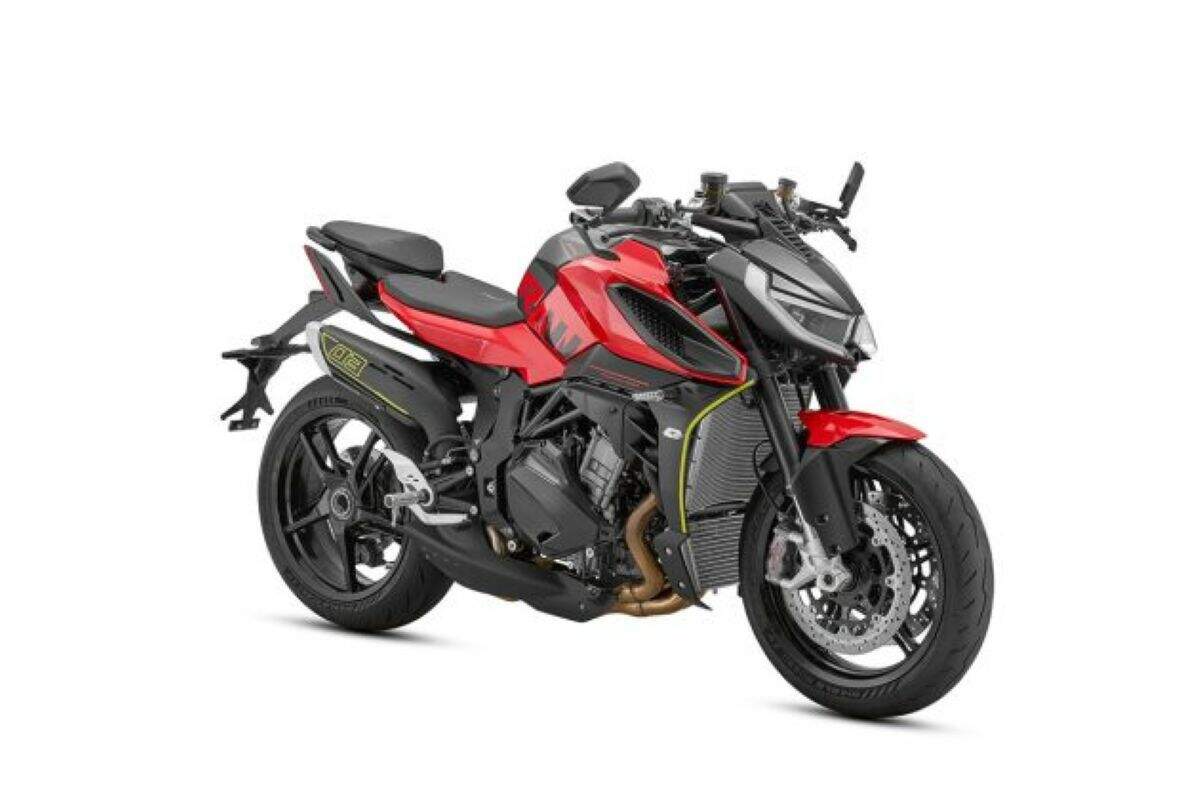 SRK 800 da QJMotor com 95 cv: Isso vem ao Brasil? imagem srk 921