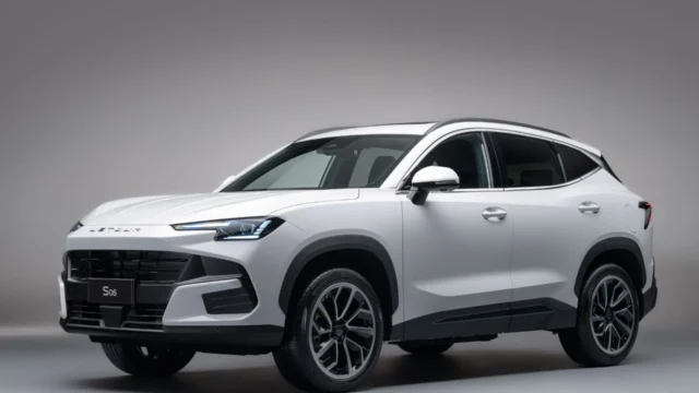 Jetour S06 PHEV