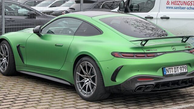 Mercedes-AMG GT 63 S E Performance