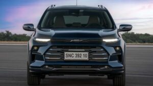Chevrolet Sonic 2027 já abre forte e revela preços Novo Chevrolet Sonic 2027 vendeu 14 mil unidades em duas semanas: Mercado