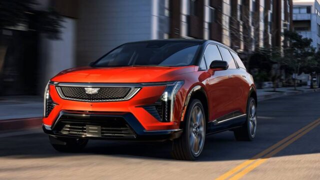 Cadillac prepara retorno com rede inicial em três capitais