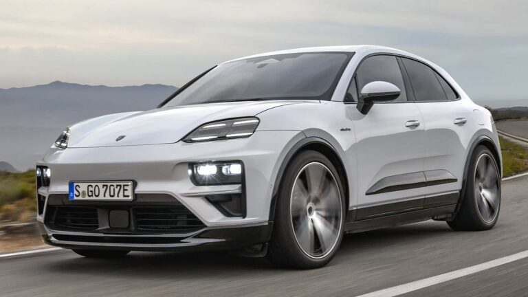 Porsche Macan Turbo Electric