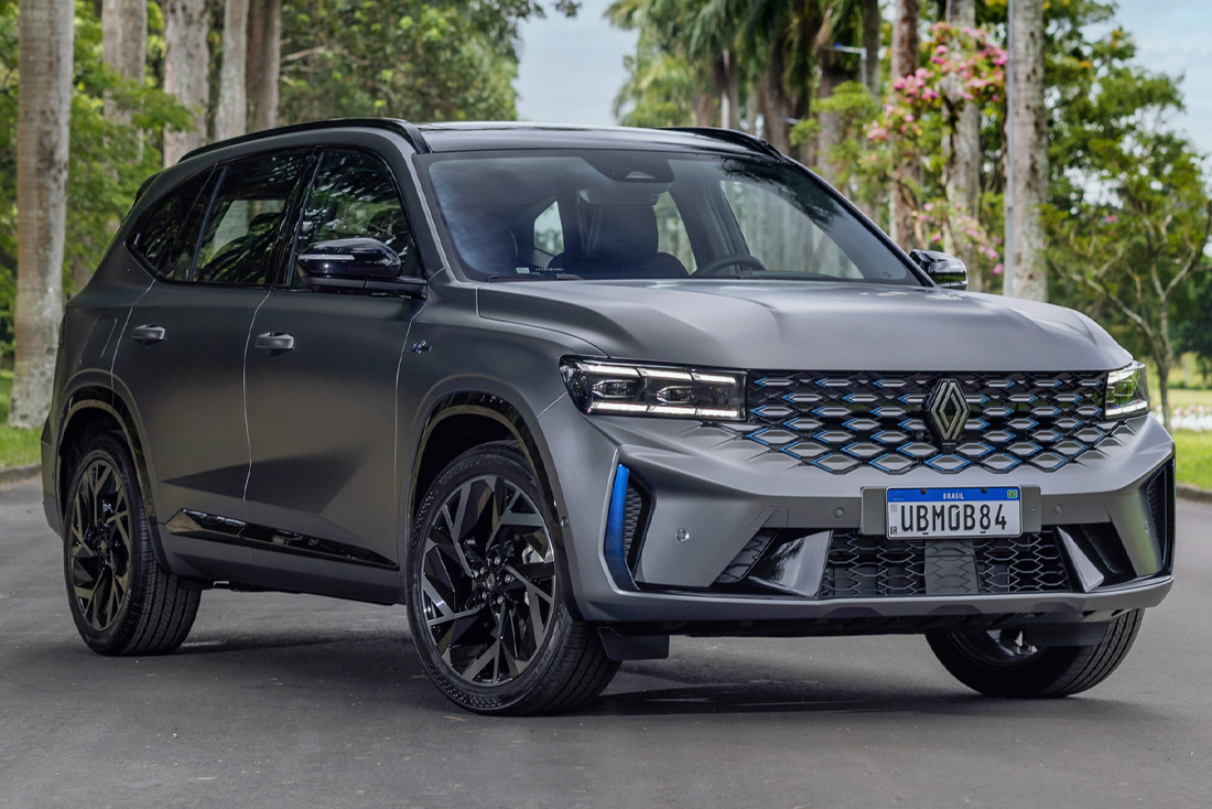 Renault Koleos híbrido cobra caro, mas entrega?