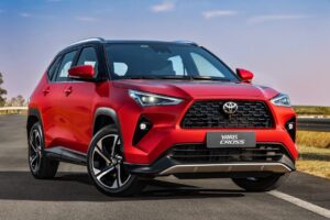 Toyota Yaris Cross Hybrid XRX SUV compacto híbrido flex 2026