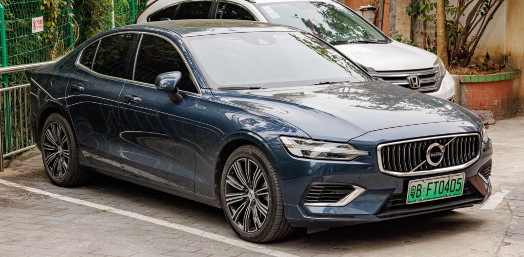 Volvo S60 T8 Polestar Engineered