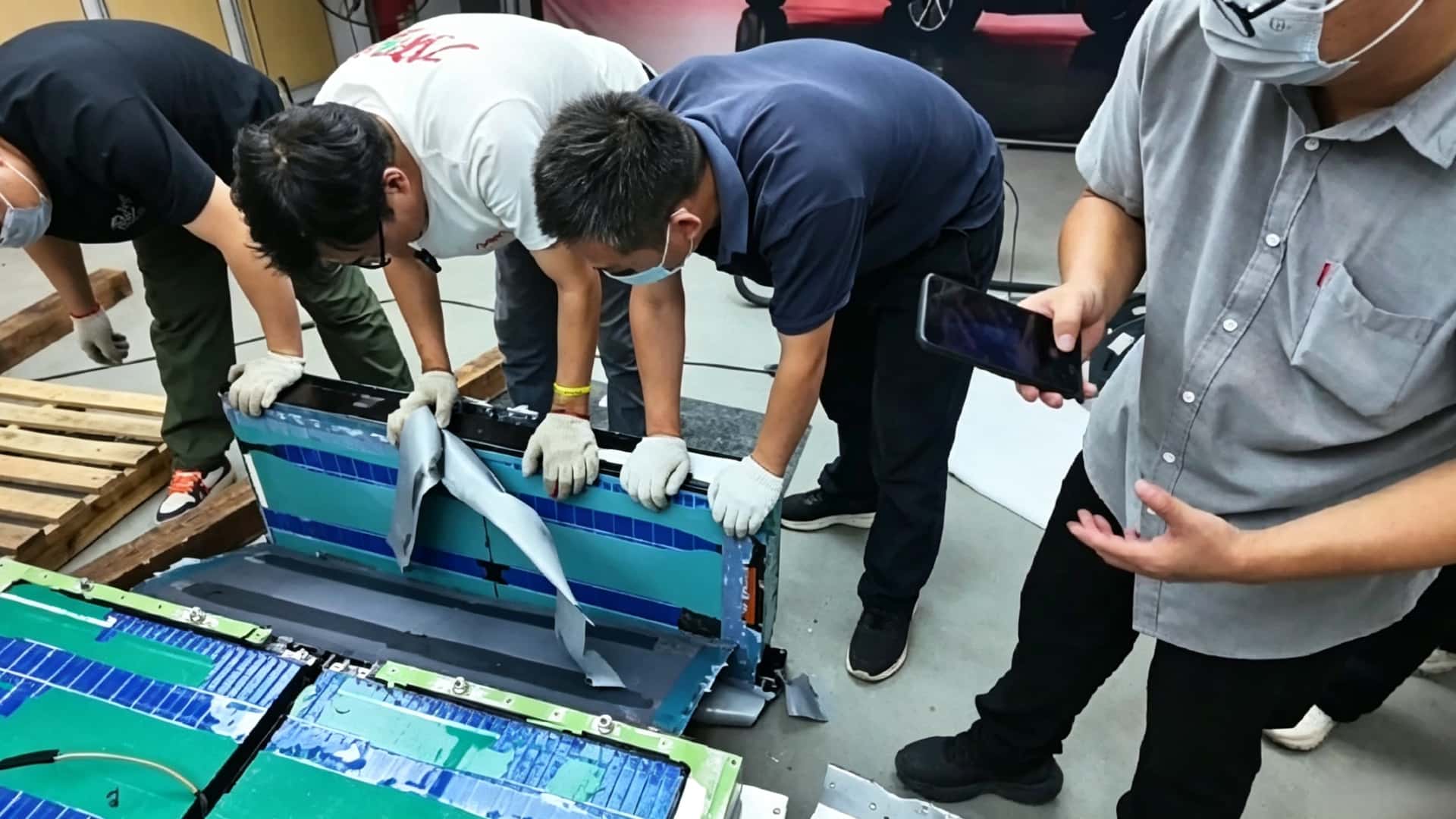 Bateria Blade da BYD resolve um risco e cria outro? — divulgação