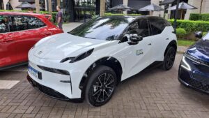 Zeekr no Brasil bate 1.000 vendas em um ano Zeekr chega a 1.000 carros vendidos no Brasil após um ano: Mercado