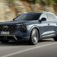 Novo Audi Q7 aposta em faróis divididos e luz no piso