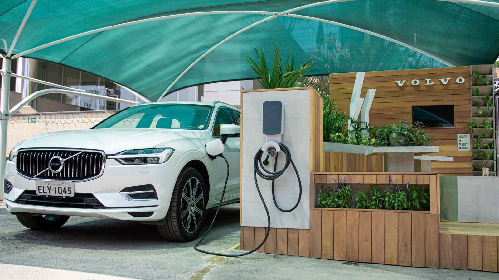 Recarga Volvo paga em 2026? Veja taxas e impacto