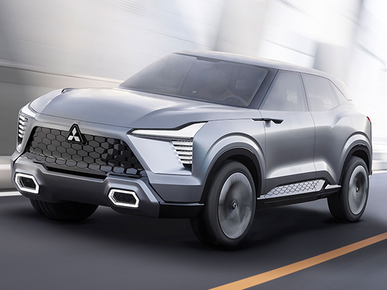 Novo Pajero volta ao radar com 13 lançamentos
