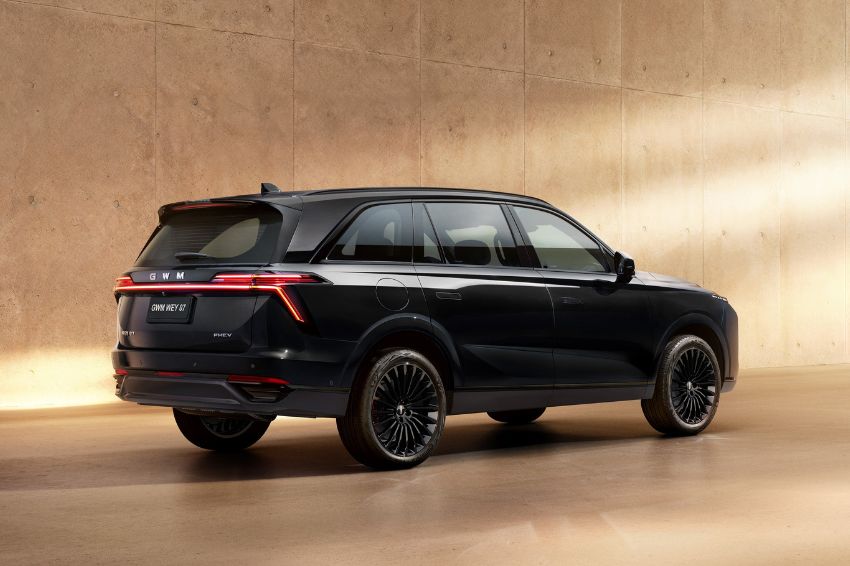 Wey 07 Dark Edition: SUV híbrido plug-in com visual escurecido Lateral do Wey 07 Dark Edition