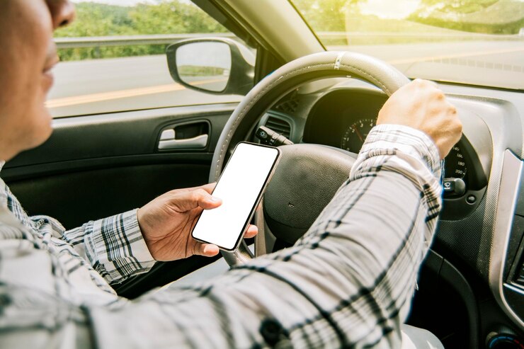 Por que 93% ainda erram sobre celular ao volante Por que 93% ainda erram sobre celular ao volante