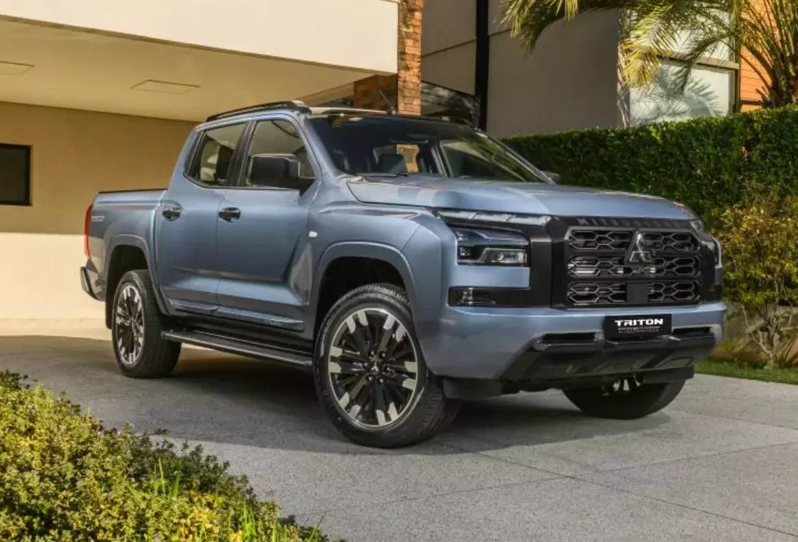 Mitsubishi muda a tabela e abre disputa no mercado local Mitsubishi Triton Tarmac
